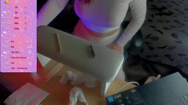 92yourbitch922's Live XXX Chat