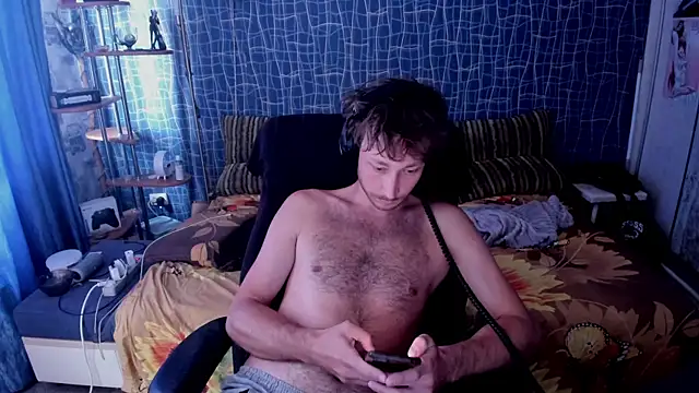 XXX chat uživo modela CuteBoy228