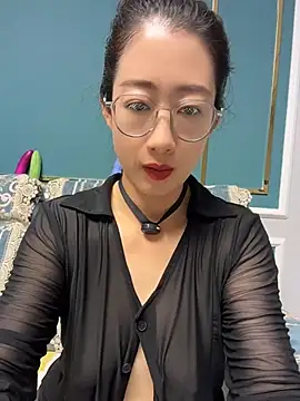 weiwei103のライブXXXチャット