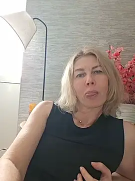 stellahere8 – Live XXX-chat