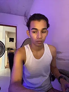 RoomExotic11's Live XXX Chat