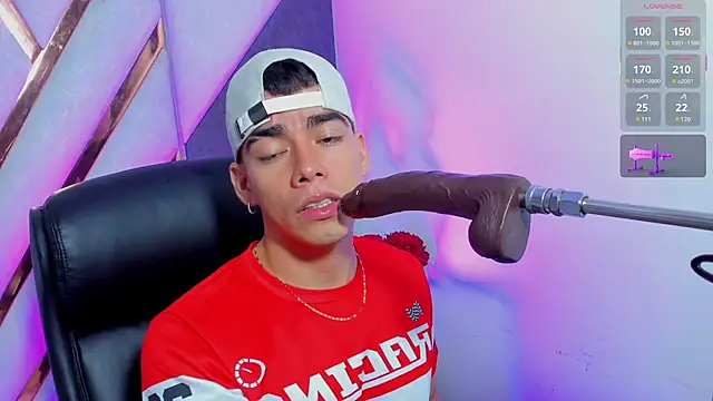 Alejandro_karter18 即時 XXX 聊天