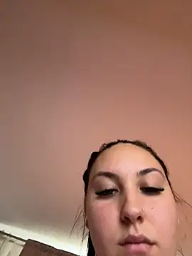 دردشة Lucy_doll22 الجنسية المباشرة