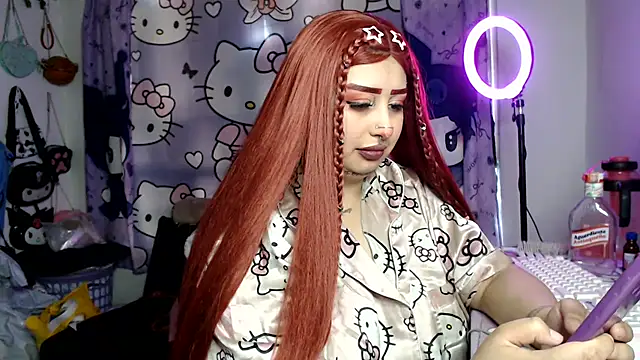 lussyevans24 élő XXX-chatje