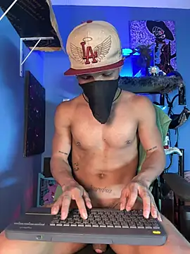 CRAZY-BOY99 Live XXX-Chat