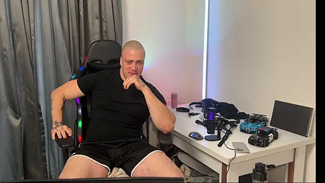 Telenok1 Adlı Modelin Canlı XXX Sohbeti