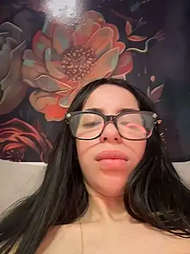 ORLA94 Live XXX-chat