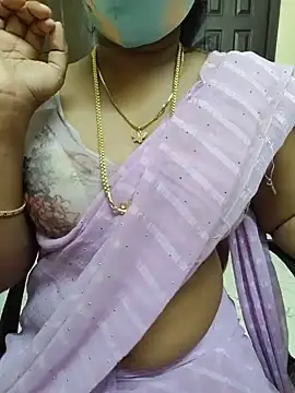 lolida69thamil Adlı Modelin Canlı XXX Sohbeti