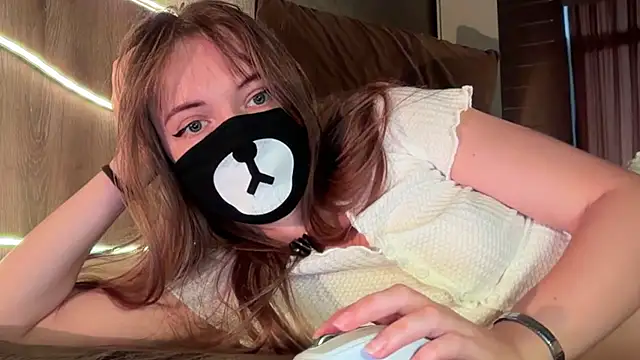 Czat XXX na żywo – Your_Little_Bear