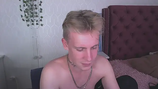 _AlexHot_ Live XXX Chat