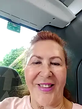 Chat XXX ao vivo de Hottie-Mom