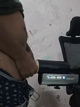 دردشة HotXKrish الجنسية المباشرة