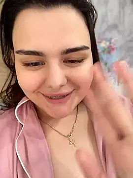 แชท XXX สดของ NikaMur