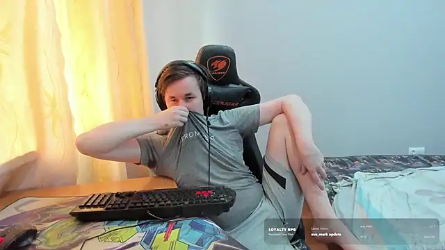 iliaskrislove XXX чат на живо