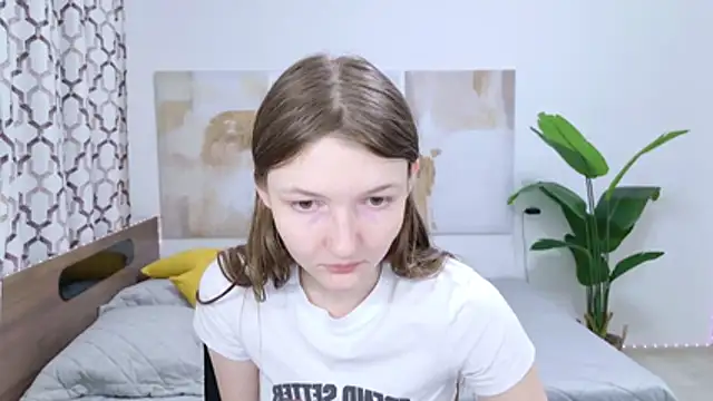NikaRain Live XXX Chat