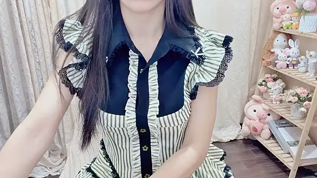 Rellababyy লাইভ XXX চ্যাট