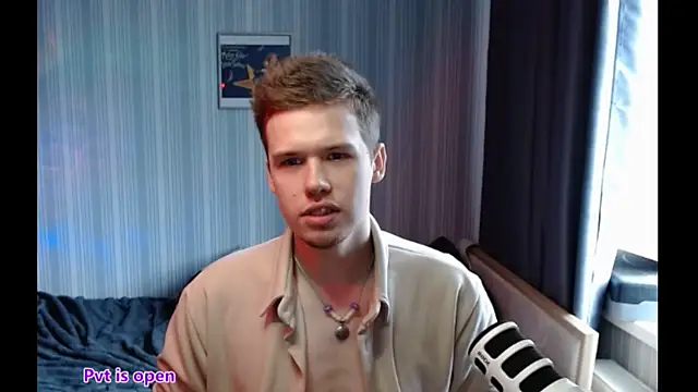 Sheldon_music Chat XXX in diretta