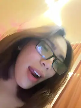 SideChick_Bunny live XXX chat