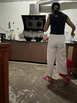 cmvoo 现场XXX聊天