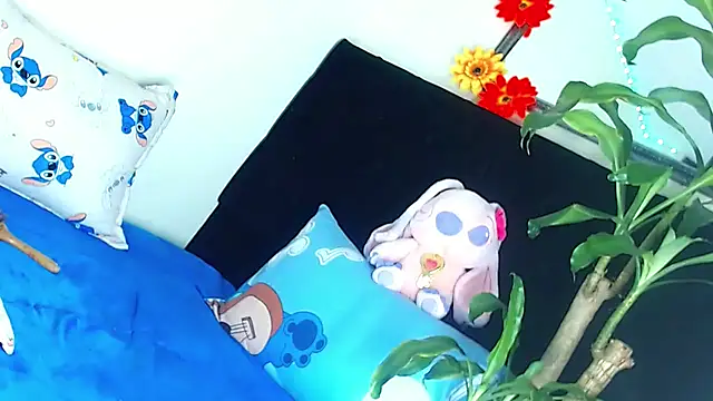 NathalialLooesn Live XXX chat