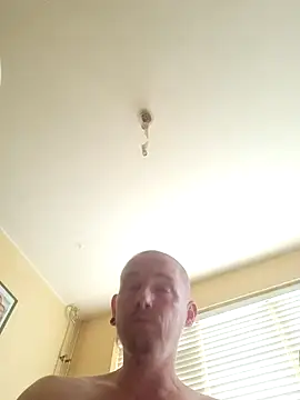 piercingpikn Live XXX chat