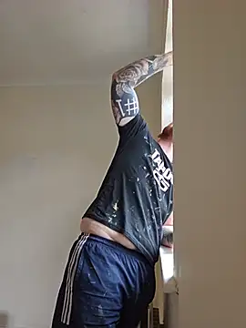 Tilerdadbod Show in webcam