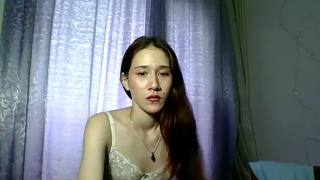 NickiKisingern Live XXX chat