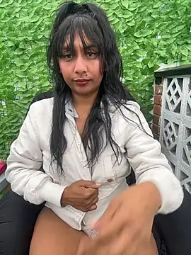 Chat XXX en directo de MELIZ_QUEEN