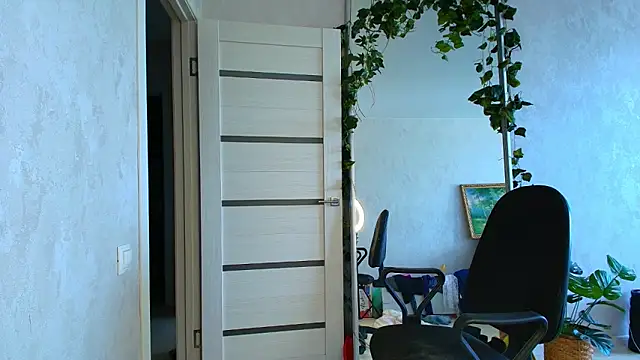 Chat XXX en directo de LioraWeiss
