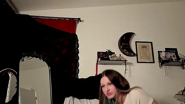 AshenRoe Adlı Modelin Canlı XXX Sohbeti