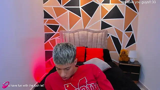 Juan_Nd_Steven Live XXX Chat