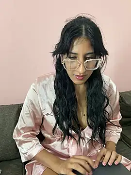 Czat XXX na żywo – Violet_rousse7
