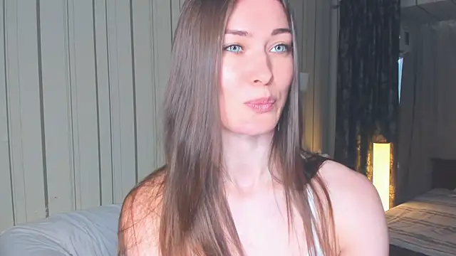 JulissaLipoma Adlı Modelin Canlı XXX Sohbeti