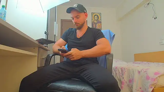 Ryanstone_ XXX чат на живо