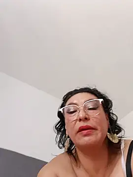 katysquirtdirty XXX чат на живо