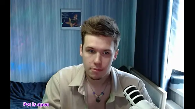 XXX chat uživo modela Sheldon_music