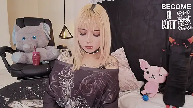 Онлайн чат XXX IvyBelle_