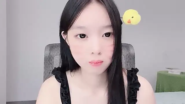 Yoyo33355 现场XXX聊天