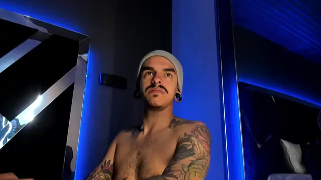 Chat XXX en directo de kaletattoo