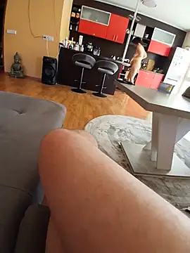 XXX chat uživo modela paradise777777