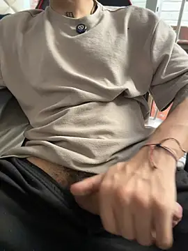 AlphaMasterXxx Webcam-Show