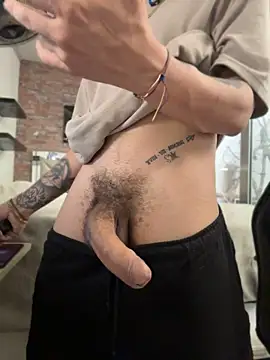 AlphaMasterXxx XXX чат на живо