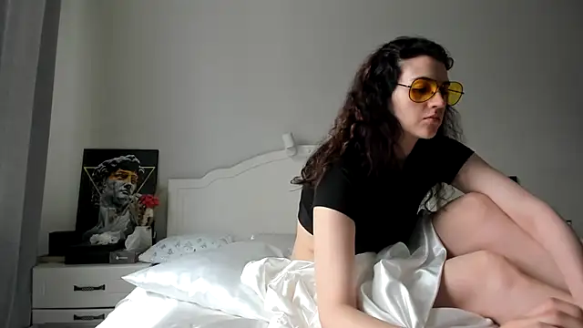 AmeliaInAmber's Live XXX Chat