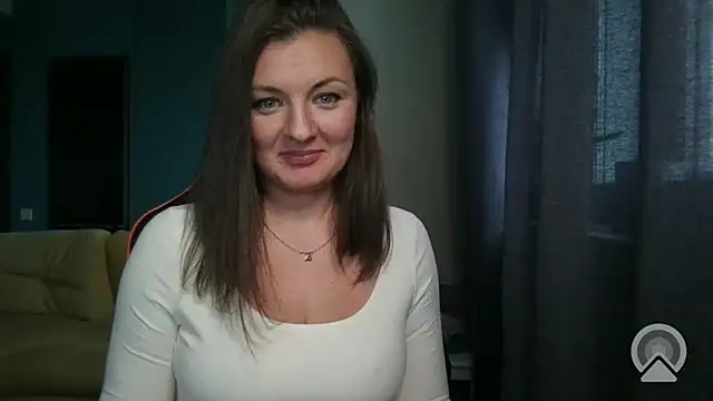 Chat +18 de Zorelyva ao vivo