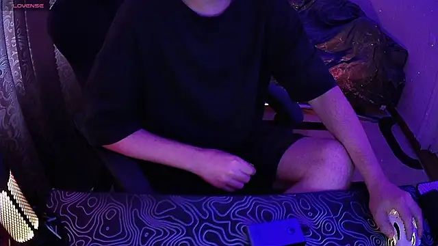 ZXCENSORED- live XXX chat