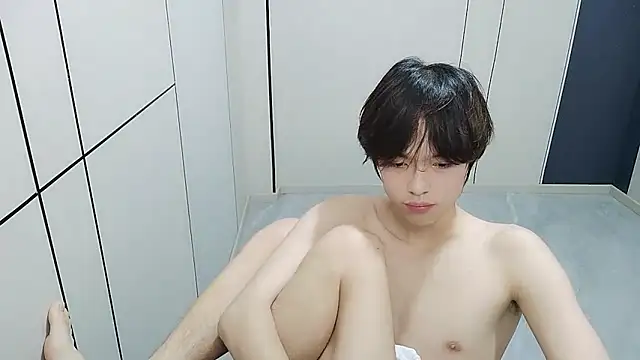 T2028T Chat XXX live