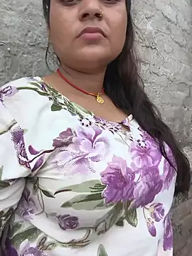 Yadav_Simran's Live XXX Chat