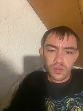 Spun_Clouds Chat XXX in diretta