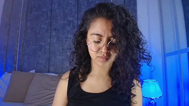 Amareto_'s Live XXX Chat