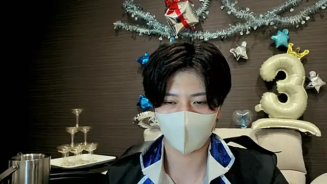 CHROME-kun925 Live XXX Chat